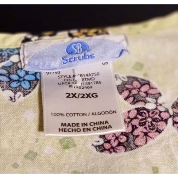 SB Scrubs Women's 2X Plus Size Butterfly Print Mock Wrap Scrub Top (JC196) - Picture 4 of 5